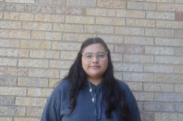 Senior Spotlight: Diana Salinas