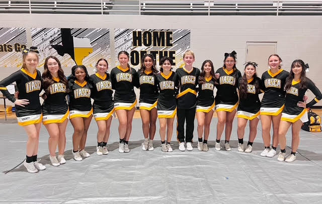 Itasca HS Cheer Heads to UIL Spirit State Championship Comepetition!